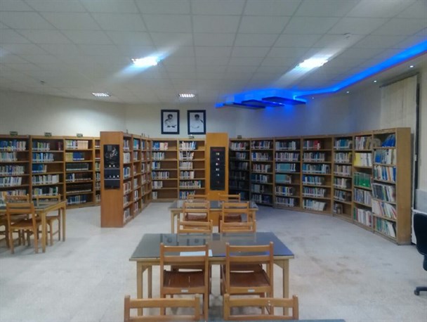 بهره مندی 500 نفر از مزایای طرح نوسازی کتابخانه های عمومی روستایی در شازند
