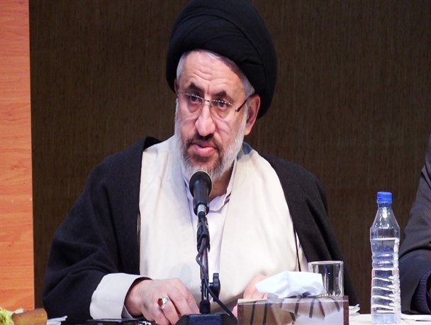 مسئولان دولتی فعالیت های بخش خصوصی را رقیب خود ندانند