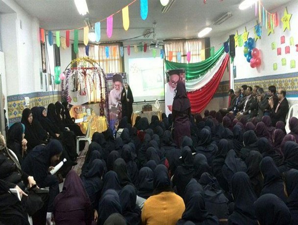 چهارمین نشست دانش آموزی "کتابخوان" در دلیجان برگزار شد