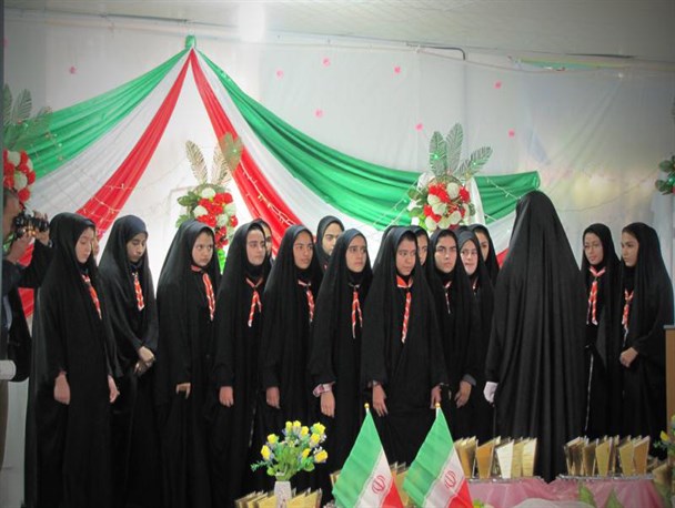 تجلیل از 180 نخبه دانش آموزی و دانشجویی در زرین دشت