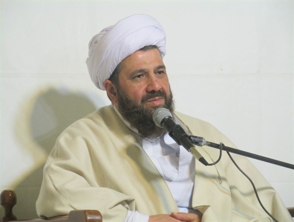 مردم در انتخاب نماینده انقلابی و ارزشی بودن را مد نظر قرار دهند