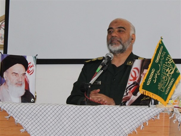 امام (ره)، مبارزه با رژیم پهلوی را تا عمق جان های مردم نفوذ دادند