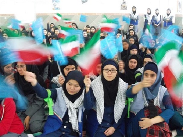 اجتماع دانش آموزی "نهضت ما زنده ایم" در بندرترکمن برگزار شد + تصاویر