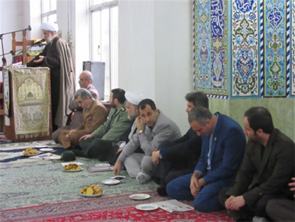 جشن انقلاب در روستای دیناچال بخش پره سر رضوانشهر برگزارشد