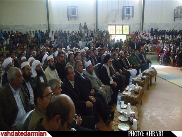 جشن بزرگ انقلاب و گرامیداشت دهه فجر در شهر مرزی گزیک برگزار شد + تصاویر