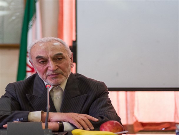 با هاشمی رفسنجانی هم بند بودم/ فساد را بهانه می‌کنند تا اساس را زیر سوال ببرند
