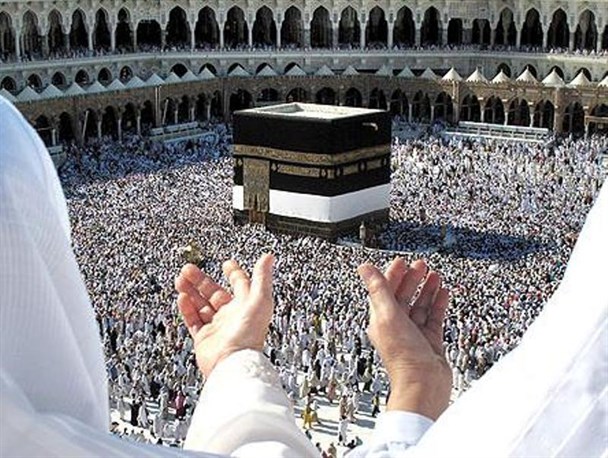 حرمت مؤمن از حرمت کعبه والاتراست