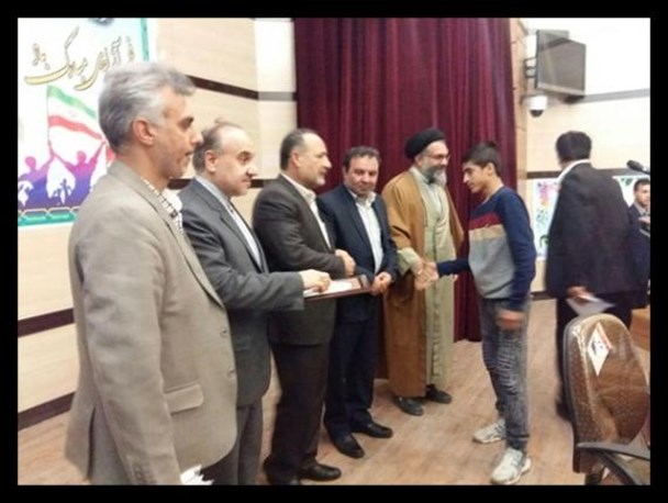 تجلیل وزیر ورزش از کشتی گیرقهرمان کهگیلویه و بویر احمدی در دهدشت+ تصاویر