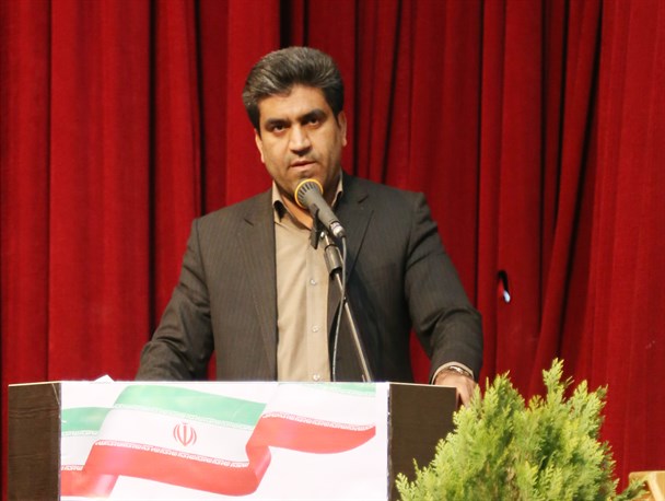 در فسا ۳۰۰ هکتار بافت فرسوده داریم / عمر مفید ۵۰ درصد شبکه های شهری و روستایی تمام شده است