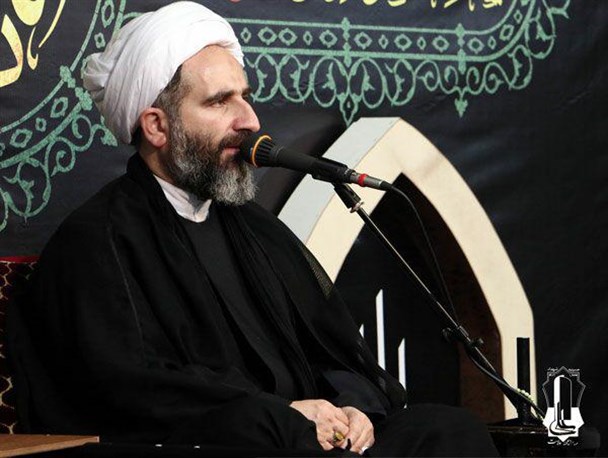باید در مجالس روضه ولایتمداری به جوانان منتقل شود