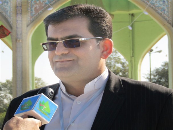لاله های سرخ در اندیمشک شروع شد + تصویر