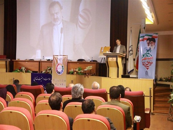 آسیب‌های اجتماعی در حاشیه شهر مشهد نگران کننده است/ لزوم همکاری تمامی اغشار جهت حل آسیب‌های اجتماعی