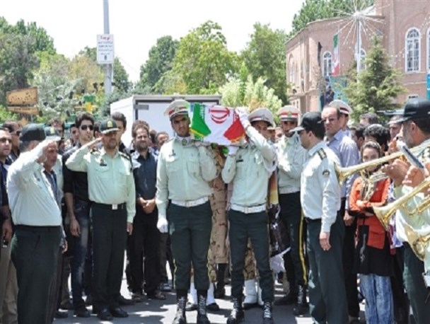 مراسم تشییع پیکر مطهر شهید «مهدی محمدی» در اصفهان برگزار شد