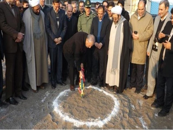 ساختمان بیمه سلامت شهرستان ملکان کلنگ‌زنی شد