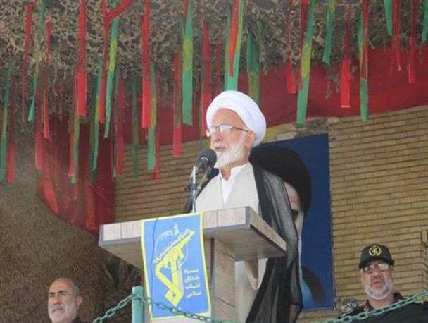 ایران اسلامی امروز در اوج اقتدار نظامی است