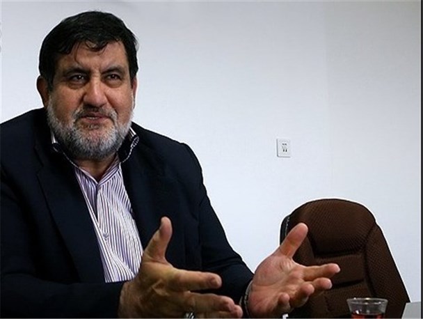 قم در یاری رساندن به زلزله زدگان غرب کشور سنگ تمام گذاشت