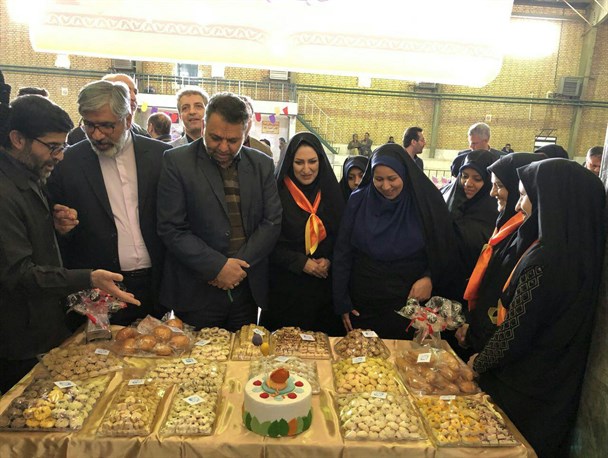 برپایی نخستین جشنواره توانمندی های بانوان شهرستان سرخه +تصاویر