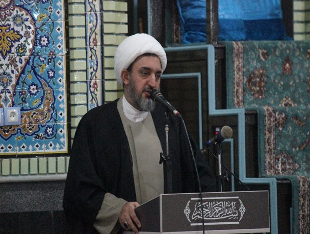 اقتدار ایران در سایه ی دیپلماسی ذلت نیست/ اقتدار ایران در سایه ی گام های مستحکم سلیمانی هاست