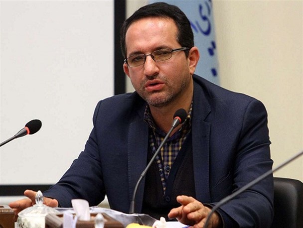 میهمانی لاله ها در 327 گلزار شهدای استان یزد برگزار می شود