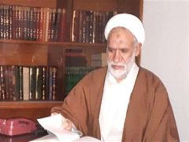 یادآوری روزهای انقلاب از واجبات است/ شعار «یامرگ یاخمینی» لحظه ای قطع نمی شد