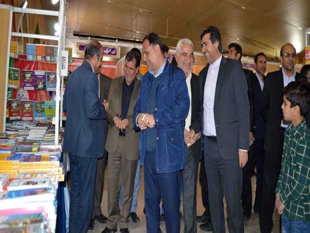 بیشتر جهت گیری ها به سمت اقتصاد است/ سرمایه گذاری در حوزه فرهنگ دستاوردی نداشته و نیاز به آسیب شناسی دارد