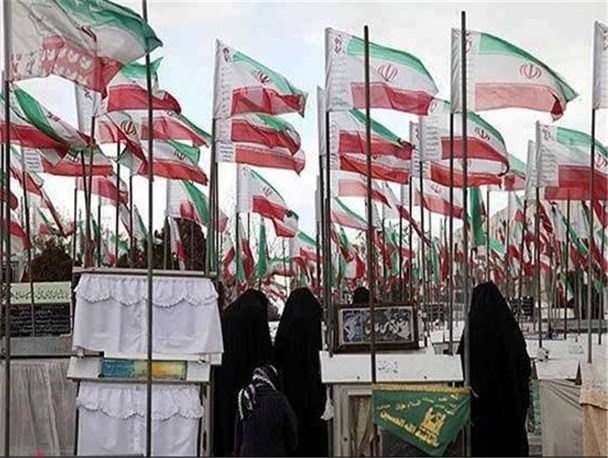 ساماندهی ۶۰۰ گلزار شهدای استان مرکزی/ نقش‌آفرینی مادران شهدا در حراست از ارزش‌های اسلام با تربیت فرزندان صالح