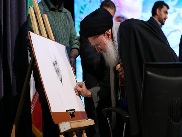 نخستین گردهمایی فعالان فضای مجازی استان همدان