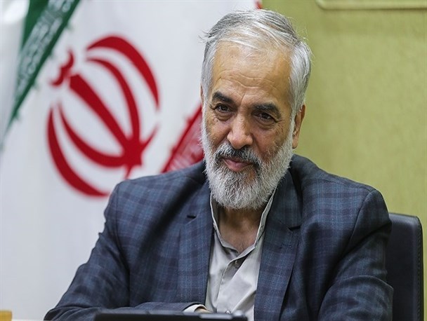 خاندان پهلوی فاسدترین خاندان تاریخ ایران هستند/رضا خان بی حجابی و خود نمایی را به عنوان یک ارزش اجتماعی ترویج کرد