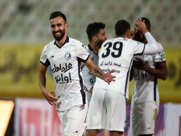 جام حذفی فوتبال| صعود سخت و جان‌فرسای استقلال با گیتارِ امیرارسلان/ والی تماشایی مطهری؛ نجات‌دهنده جان آبی‌ها