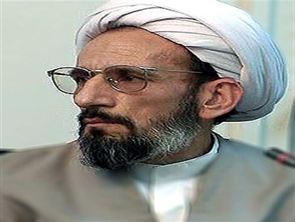 نگرانی رهبری در حوزه فرهنگ، زنگ خطری برای مسئولان است
