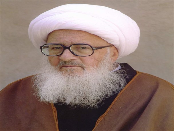 تاکید آیت‌الله وحید خراسانی بر تکریم هر چه بیشتر زایران مسجد جمکران