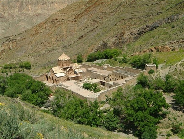 منطقه توریستی ارس پلدشت /کلیسای سنت استپانوس