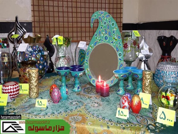 برگزاری نمایشگاه آثار هنری و صنایع دستی در پاوه+تصاویر