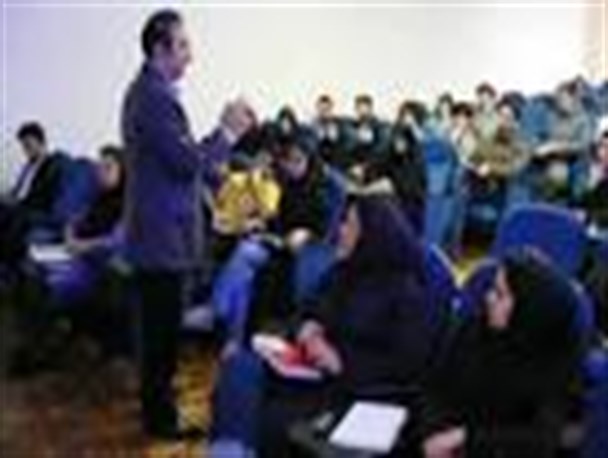 هتاکی استاد علوم سیاسی دانشگاه مازندران به اسلام، ملت و مراجع تقلید!
