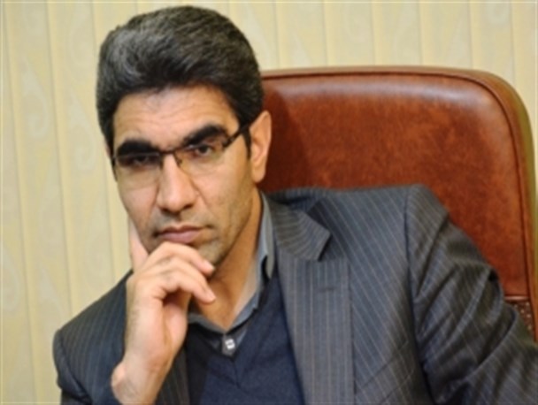 از توضیح درباره خبر تخلف 7 هزار میلیاردی تا رد موضع گیری دربرابر مراسم 9 دی/ حاتمی: خیلی از آقایان اگر در شرایط احمدی نژاد قرار داشتند از واردات یک کشتی گندم ناتوان بودند