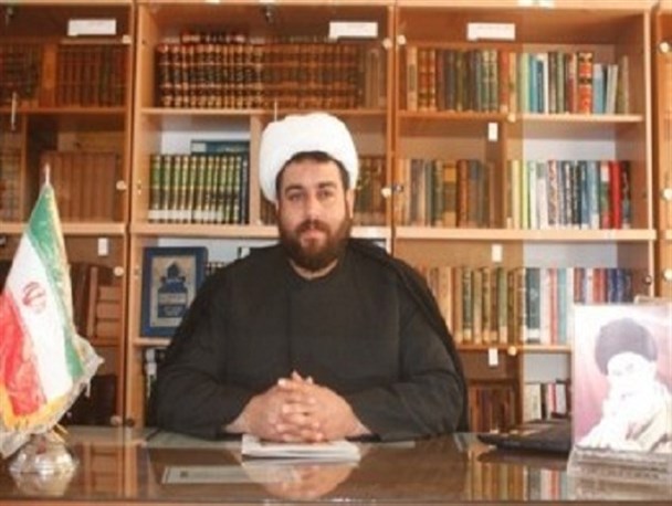 شهرستان تاکستان نیازمند احداث ۲۰ خانه عالم روستایی است