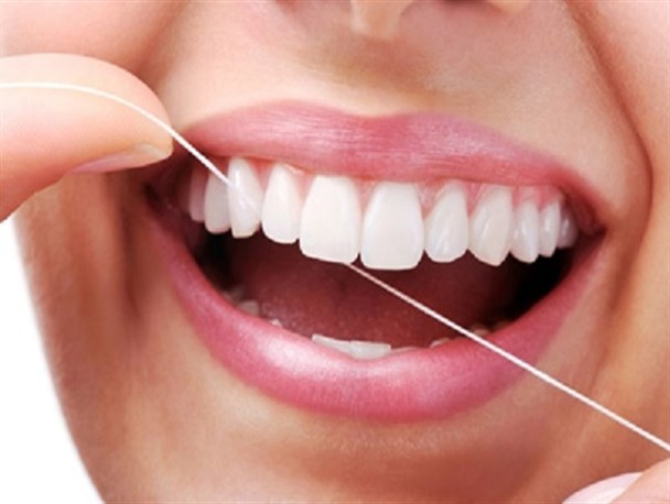 نکاتی که باید برای حفظ سلامت دهان و دندان در روزهای عید رعایت کنیم