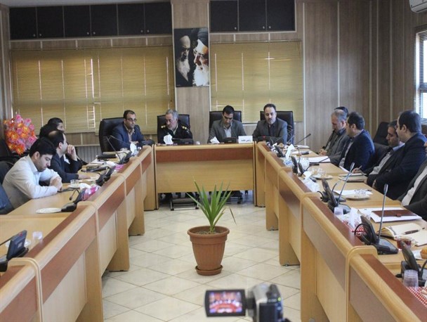 تدوین بروشور جامع جاذبه های طبیعی و گردشگری در ابهر