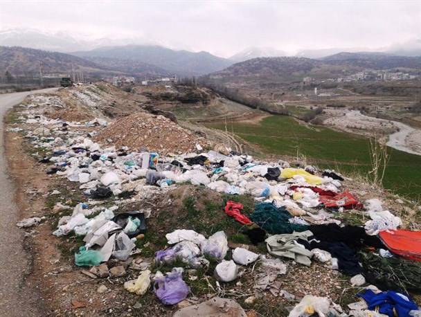توسعه گردشگری پایتخت طبیعت ایران زیر یوغ زباله ها/ تولید روزانه 140تن زباله زنگ خطری برای پایتخت طبیعت ایران+تصاویر