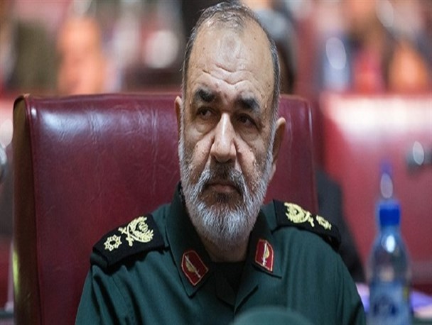 شهید مهدی باکری افتخار ایران و اسلام است/ صهیونیست‌ها می‌خواستند تا دجله را تصرف کنند اما از ترس موشک‌ها به پناهگاه رفته‌اند