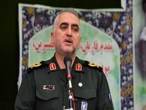 بار دیگر با جنگ بزرگی روبرو شده‌ایم/ می‌خواهند ملت ایران را چندگانه جلوه دهند