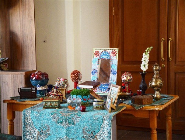 جشنواره سفره هفت سین در بیت امام خمینی(ره) خمین برگزار شد+تصویر