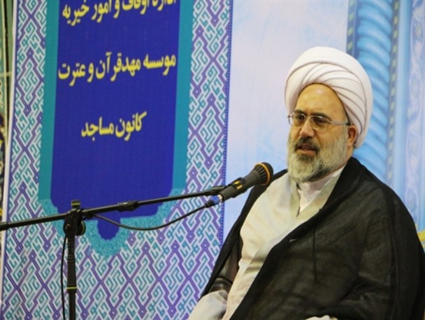 برخی مدیران به کار فرهنگی اعتقادی ندارند/ مساجد، خاستگاه انقلاب و سنگر مبارزه با جنگ نرم هستند