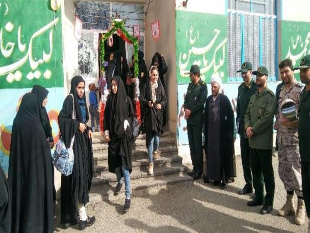 اعزام دانشجویان بسیجی به مشهد مقدس از چالدران