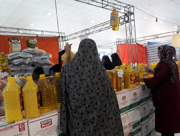 برگزاری نمایشگاه بهاره در بندرعباس+تصاویر