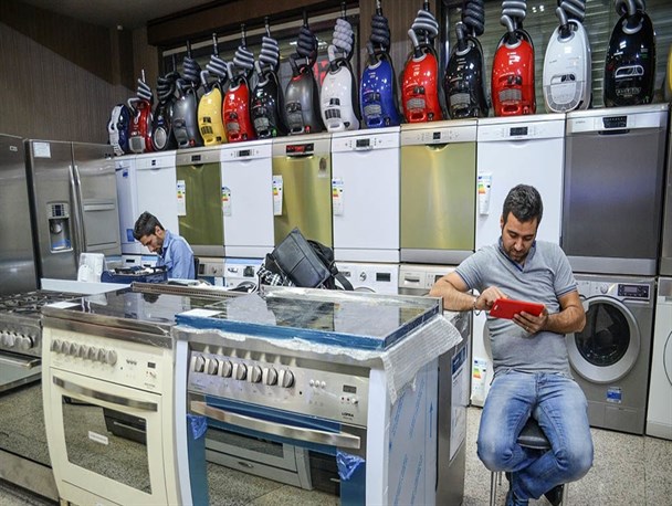 ایست کارخانه‌ها در توزیع، افزایش قیمت در بازار