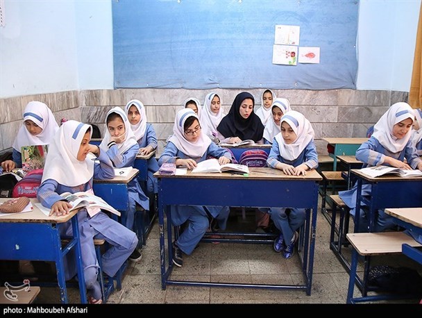 زنجان کمترین دانش آموز بازمانده از تحصیل را در کشور دارد