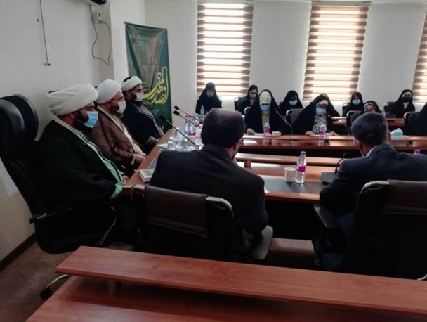 امروز رسالت همه ‌بچه های انقلاب، برافراشتن پرچم امید در جامعه است