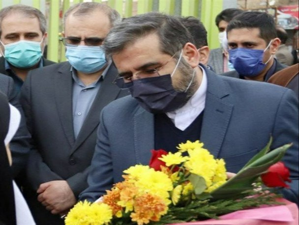 مشکلات عضویت خبرنگاران در صندوق اعتباری هنر رفع می‌شود/ فعالیت های فرهنگی خیلی پرهزینه نیست