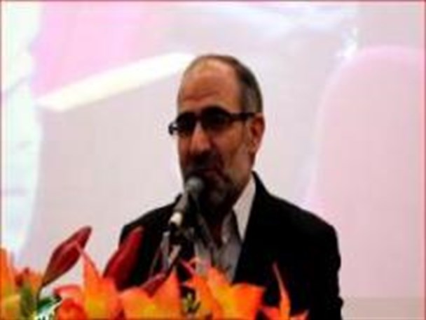 موضع گیری دولت در مقابل اتحادیه اروپا ضعیف بود/دولت با مدیریت جهادی وارد مذاکرات شود